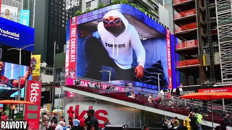 Balenciaga x Fortnite 3D Billboard