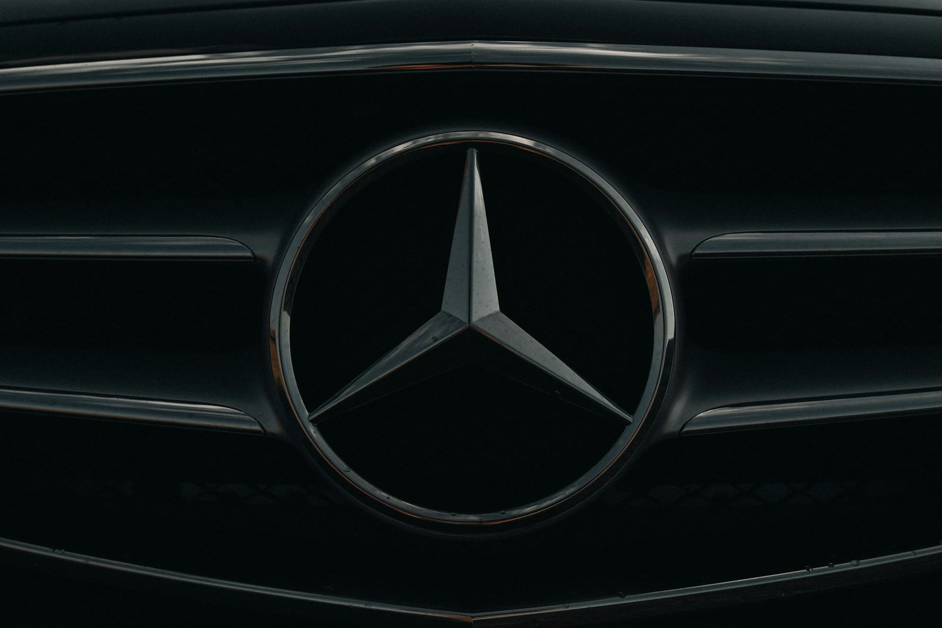 Mercedes-Benz Star Logo